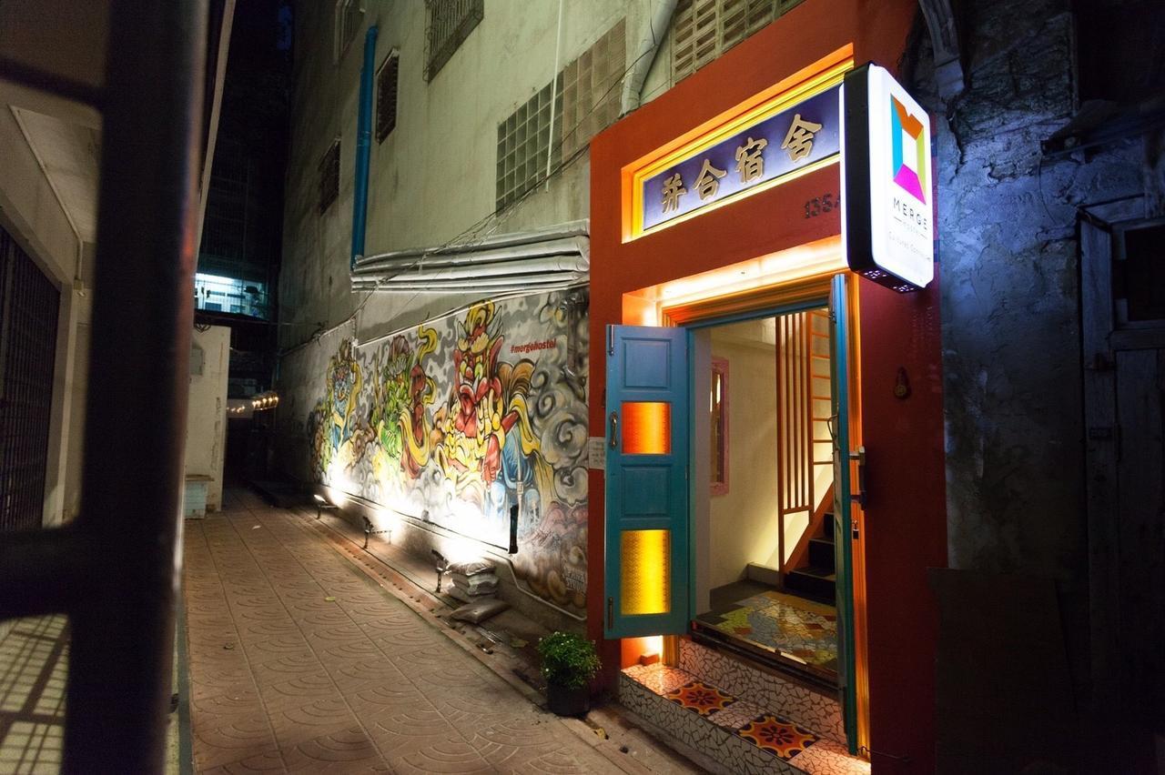 Stash Hostel Bangkok Buitenkant foto